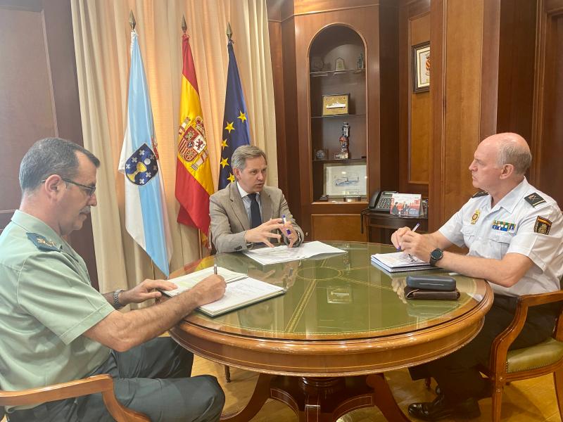 José Miñones anuncia que este verano se incorporarán 236 efectivos de Policía Nacional y Guardia Civil en Galicia para reforzar la seguridad en las principales zonas turísticas