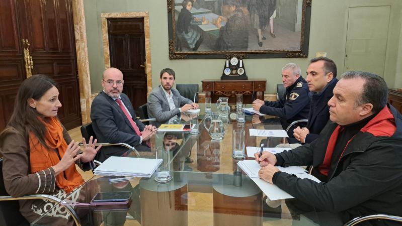 El delegado del Gobierno aborda con el Ayuntamiento de San Sebastián de los Reyes la renovación del convenio de colaboración del sistema VioGén